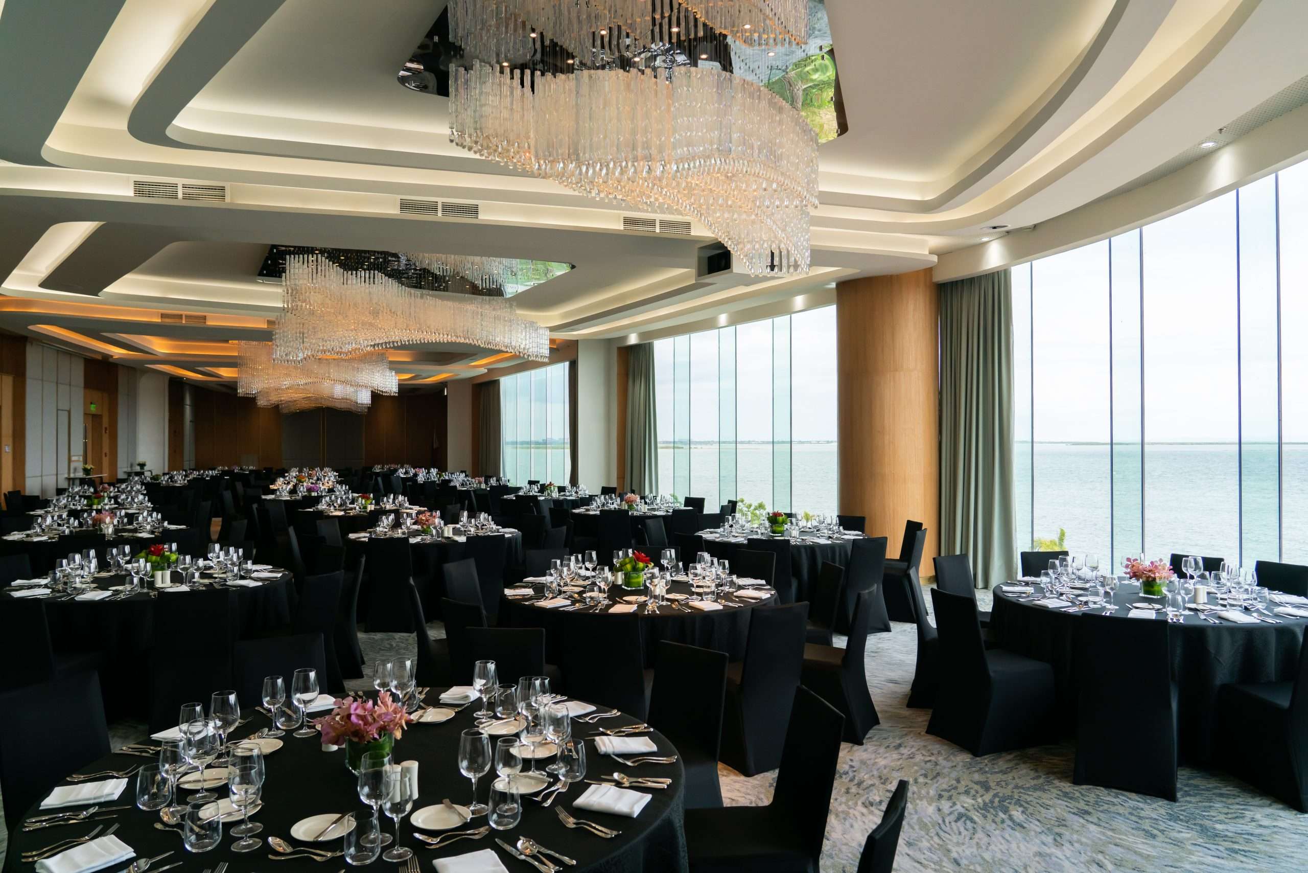 Black Tables